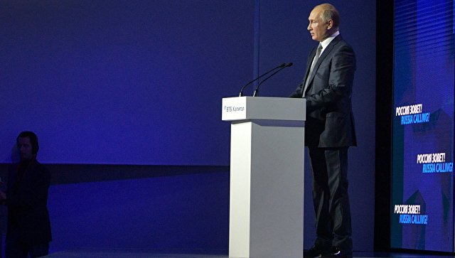 Путин заявил о необходимости совершенствовать систему профобразования